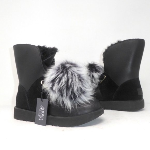 🎈FINAL SALE UGG ISLEY WATERPROOF LEATHER BOOT with REMOVABLE FUR POM POM NEW - Picture 12 of 12